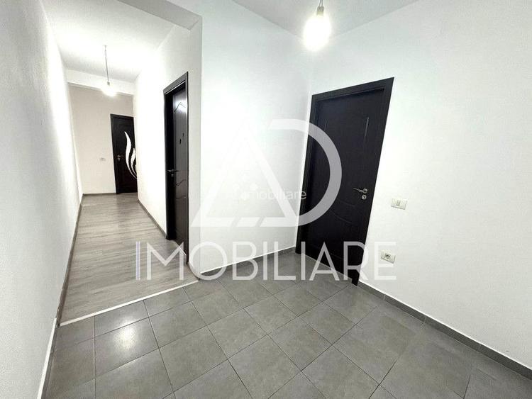 Vânzare apartament 3 camere / bloc NOU , Cartier Bicaz - 2