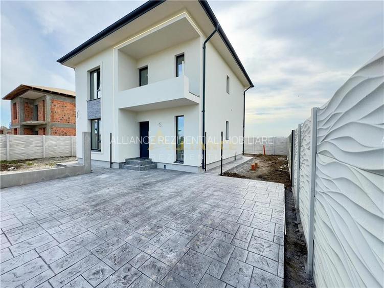 Vila individuala P+1 || 3 dormitoare || 3 bai || Complex rezidential - 2
