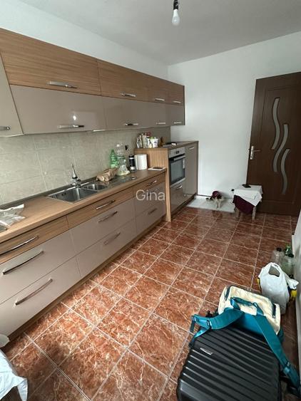 vanzare apartament 3 camere Rimnicu Sarat - 11