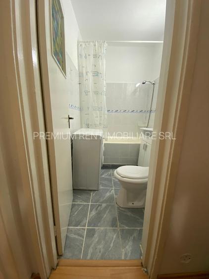 Dristor, garsoniera, 1 minut metrou, etaj 2, AC, libera - 8