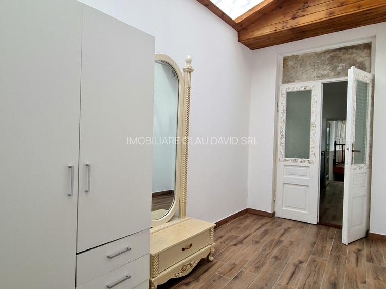 CASA COCHETA CENTRU ISTORIC CU PRIVELISTE-FARA CURTE-130MP= 1515 EURO/MP - 5