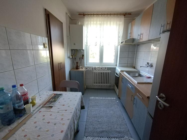 Apartament 4 camere decomandat,recent renovat,zona Mihai Viteazul - 10