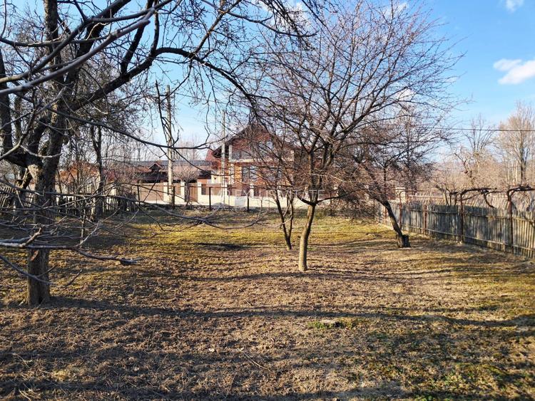 Casă și teren de vânzare Polovragi - Racovița - 4