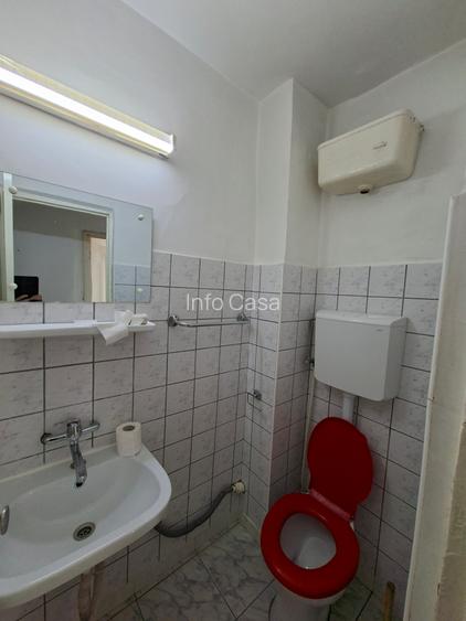 De vanzare 3 camere decomandat - 4