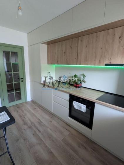 Apartament 3 camere modern zona Cetate - 3