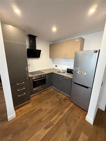Inchiriere apartament 2 camere, Cortina Residence, parcare inclusa - 4