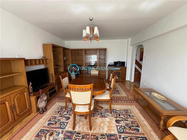 Royal Imobiliare - Vanzare apartament 2 camere zona Ultracentral - 3