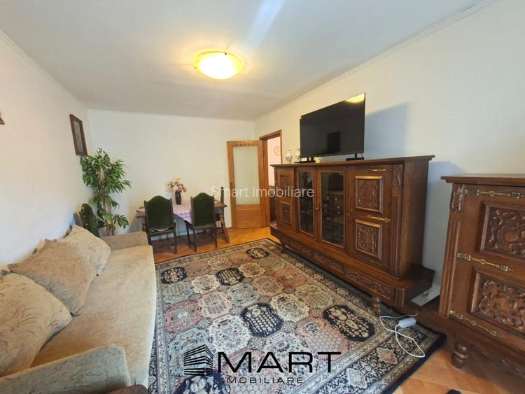 Apartament 3 camere decomandate zona Scoala de Inot - 4