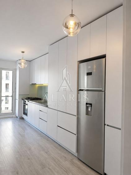 Apartament cu 3 camere, etaj intermediar, zona Torontalului