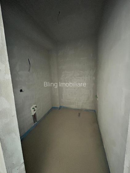 Apartament cu 3 camere semifinisat, 68,44 mp, balcon 4,20 mp, zona VIVO - 7