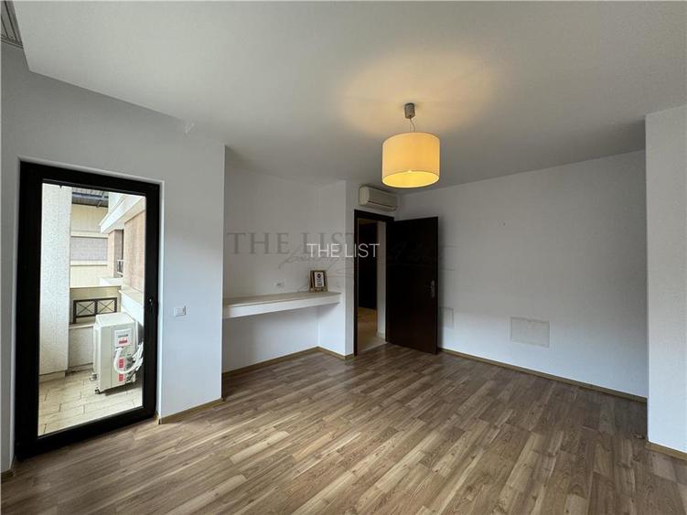 De vanzare | Casa 8 camere | Iancu Nicolae | Complex cu paza - 8