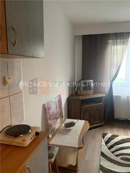 Garsoniera cf 3 decomandata zona Micro 14 - 6