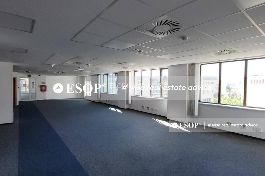 Centru de afaceri la vanzare, UNIVERSITATE, ID 1150.99 - 7