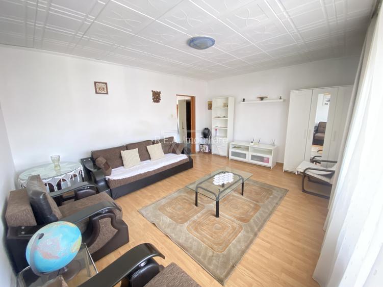 3 camere-Decomandat-Centrala Proprie/13 septembrie - 2