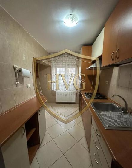 Apartament cu 3 camere | Proximitate metrou | Decebal - 6