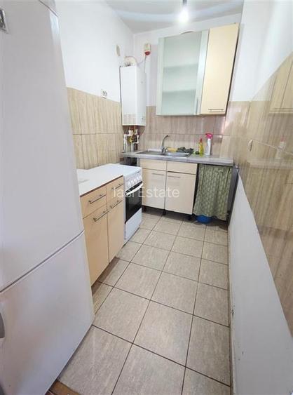 Apartament 1 camera Etaj 1 cu centrala - 2