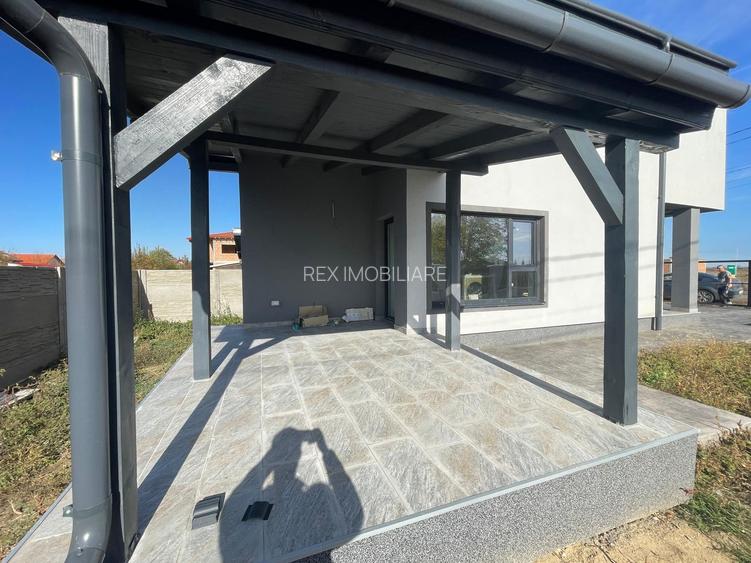 Duplex modern despartit prin baie - Mosnita Noua - 11