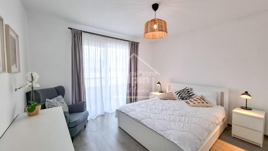 Suprafata Generoasa I Alphaville Arena - 11