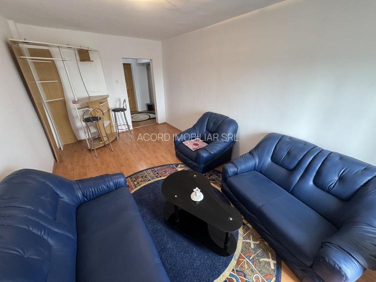 Apartament 2 camere zona Poarta 6 cu Centrala si Parcare - 2
