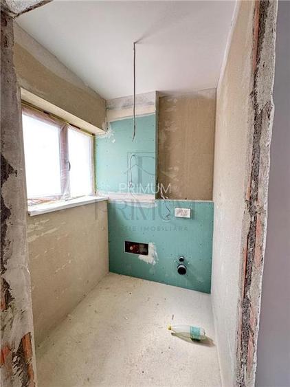 Fratelia - Apartament tip PENTHOUSE - 3 Camere - 2 Bai - Terasa mare - Loc de pa - 8