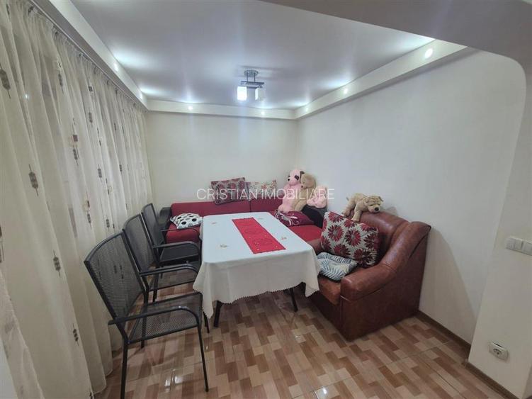 3 camere parter, balcon 27 mp, confort 1 decomandat, Obor - 9