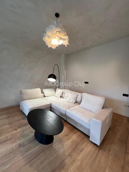 Duplex modern de închiriat | 100 mp utili | 2 dormitoare | 2 băi | Parcare - 15