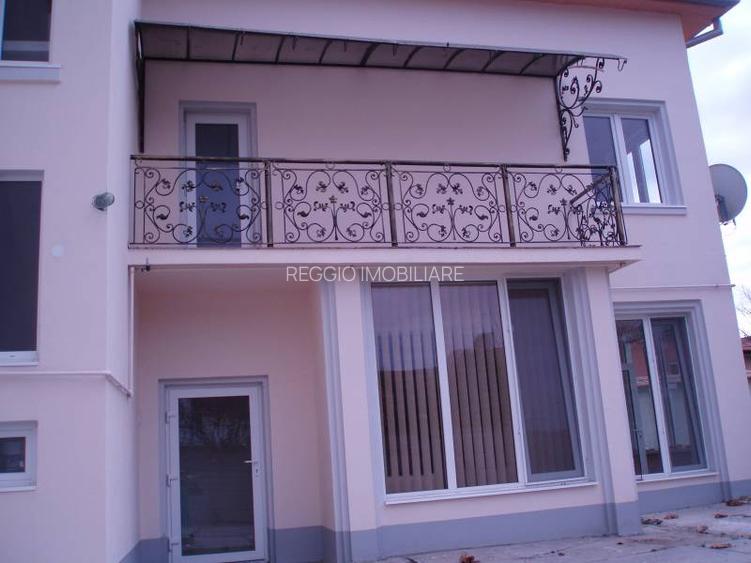 Casă cu 6 camere în Ultracentral - 9