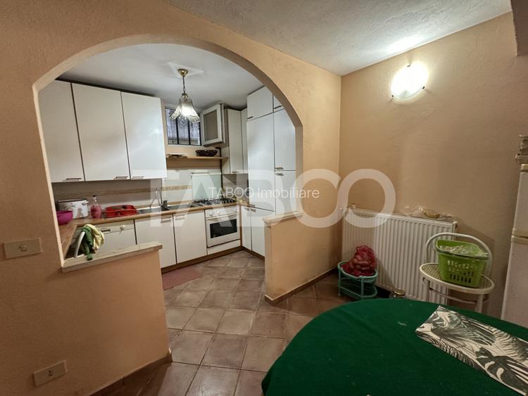 Noul tau acasa-Casa individuala de vanzare 500 mp teren in Fagaras - 12