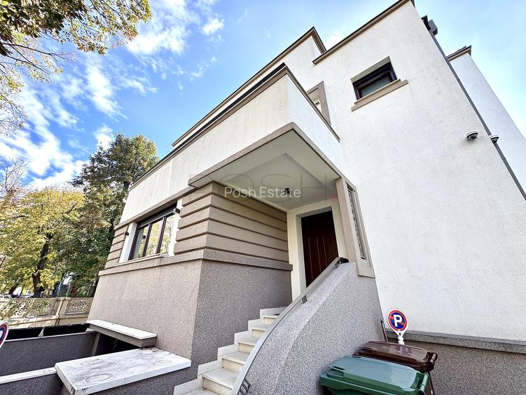 Vilă premium Primăverii, 10 camere, 6 băi, garaj, curte - 3