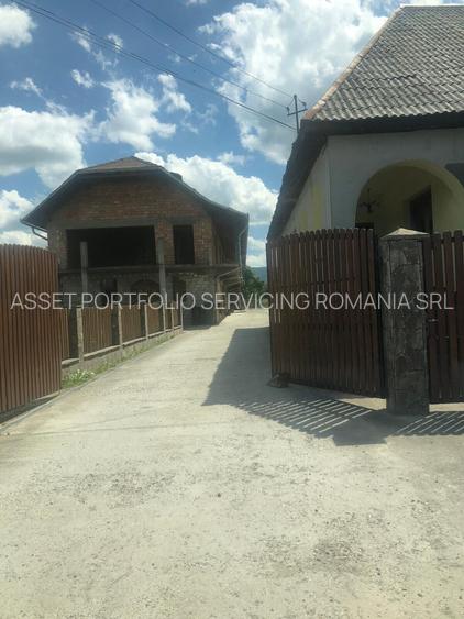 Teren si casa - Sapanta , Jud. Maramures - 2