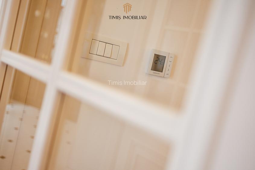 Casă unică pe stradă privată | Piscina & 730 mp teren – Dumbrăvița - 41