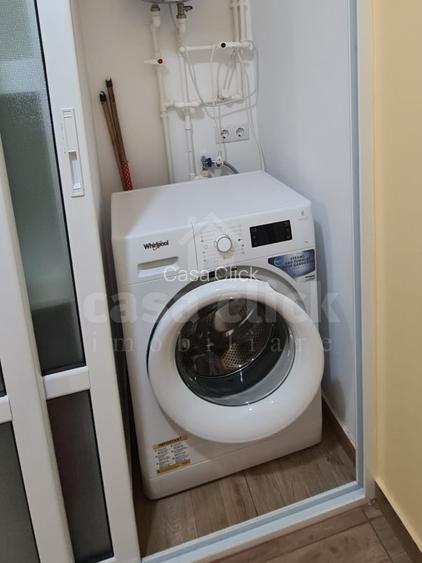 Apartament generos, decomandat, 1 cameră – Micro 20, etaj 1 - 5