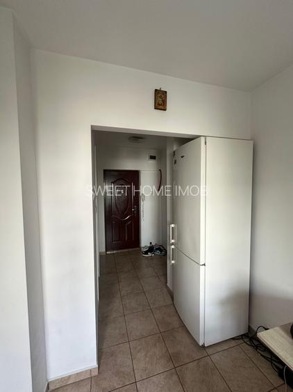 Colentina inchiriere garsoniera cu boiler electric Restaurant Margineni - 2