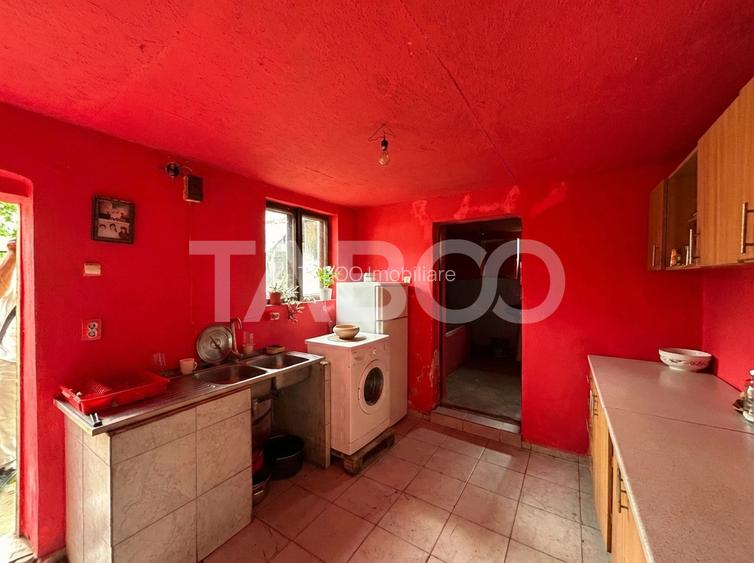 EXCLUSIVITATE Casa individuala + teren Sura Mica COMISION 0 % - 2