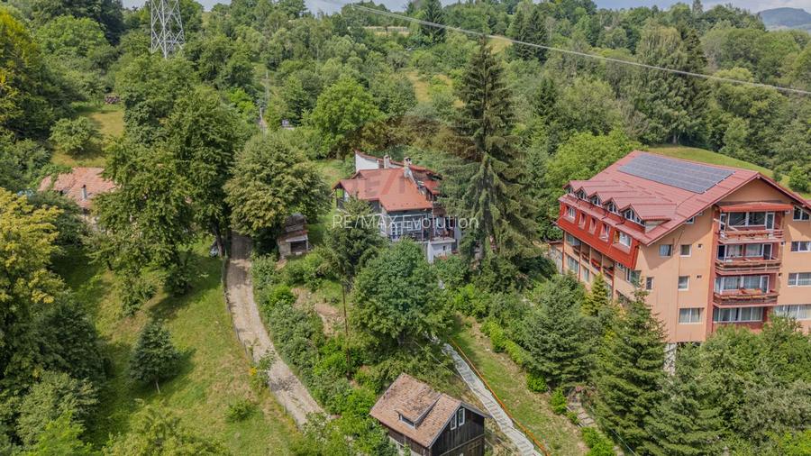 CASA cu 7 camere in inima Branului | Teren 1346mp | COMISION 0% - 11