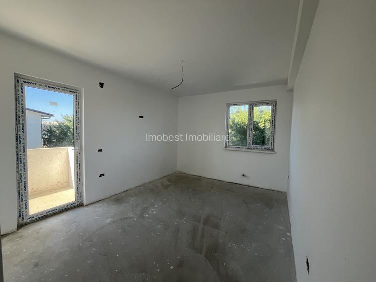 Oportunitate! Vila tip duplex P+1, 5 camere, Valu lui Taian! - 8