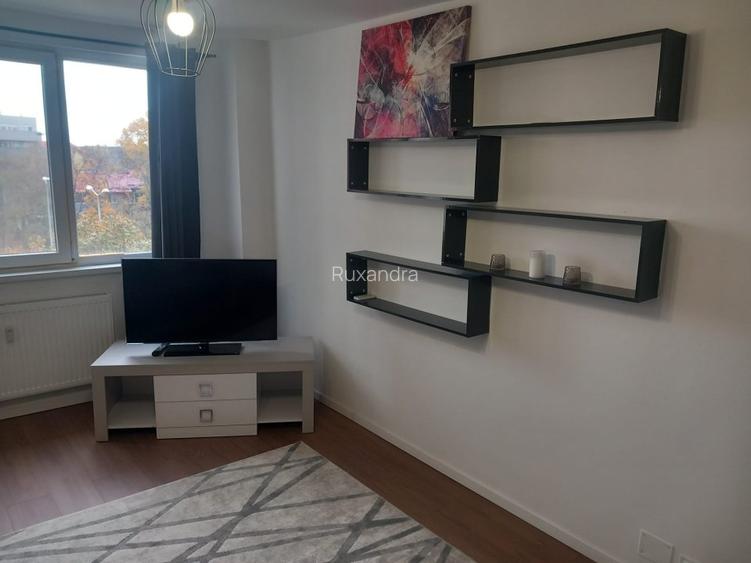 Proprietar, &icirc;nchiriez garsoniera Baneasa - 2