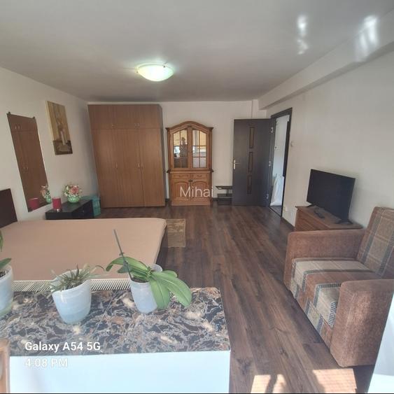 Direct proprietar ofer garsoniera spre inchiriere langa rond Alba Iulia 390 euro - 3