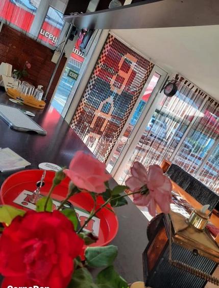 Spațiu bar/cafenea, parțial mobilat – Zona:Piața Faleza, Str.Canalului,Nr.46 - 8