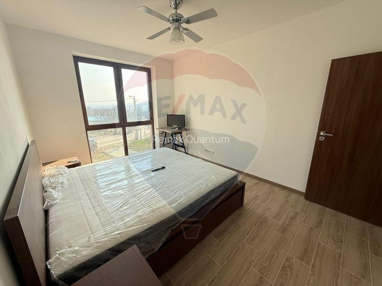 De vânzare Casă nouă cu 4 camere, teren 1190 mp Cartier Podgoria - 8