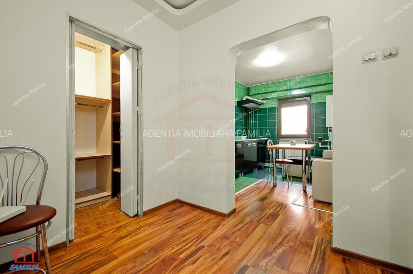 Vanzare apartament cu 2 camere, centru( Egreta, bloc din 90''), parter - 13