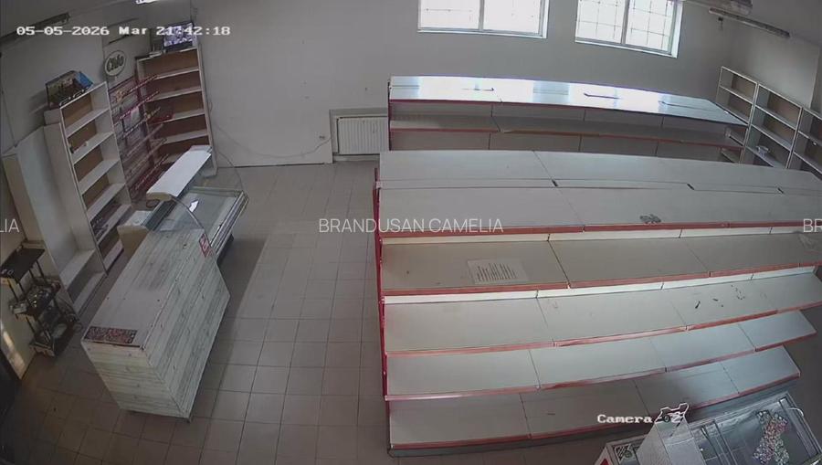 SE VINDE FOST SPATIU COMERCIAL - 3