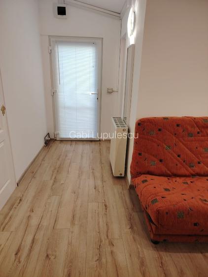 Popa Șapcă -zona Punctele Cardinale 1cameră 230€ - 3