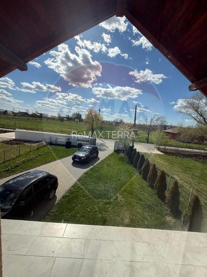 CASA DE VIS DE VANZARE IN COLTIREA cu 2900 mp teren - 18