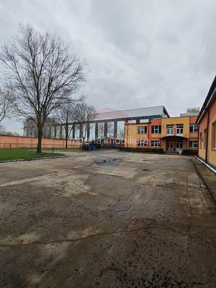 Spațiu generos 1100 mp, compartimentat și open space - 31