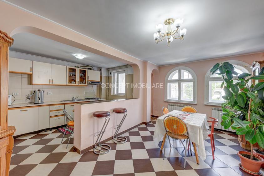 Vila de vanzare, Brancoveanu, Parc Tineretului, cu teren mare COMISION 0% - 5