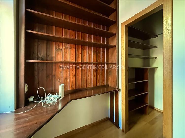 Apartament 1 camera pentru avocat sau locuinta.  Zona Ultracentrala, Bld. Revolu - 7