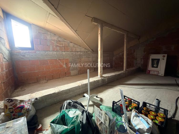 Casă tip capăt înșiruit – P+1+M, 4 camere – semi-mobilată și utilată - 15