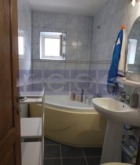 VANZARE 3 CAMERE -DECOMANDAT OCTAVIAN GOGA -UNIRII - 17