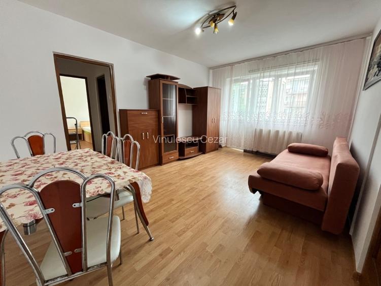 Inchiriez apartament 2 camere - 2